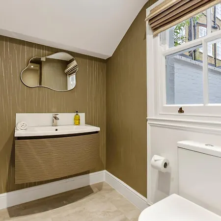 Mayfair Apartment With Private Terrace- 2 Bed London Exterior photo