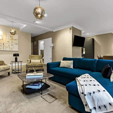Mayfair Apartment With Private Terrace- 2 Bed London Exterior photo