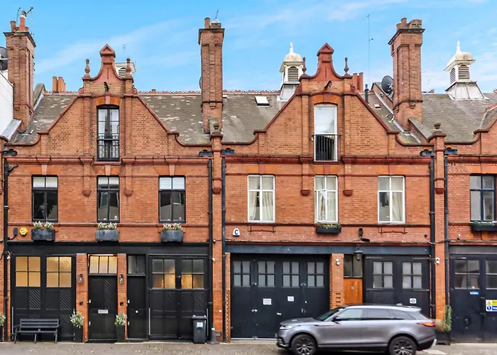 Mayfair Apartment With Private Terrace- 2 Bed